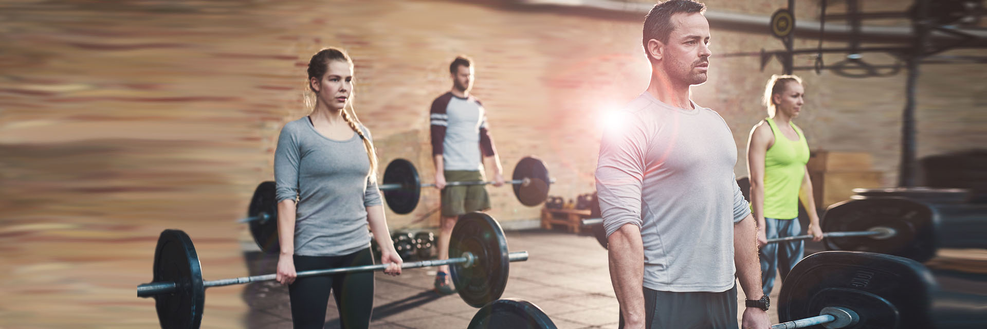 What's the Difference Between Weightlifting and Strength Training?